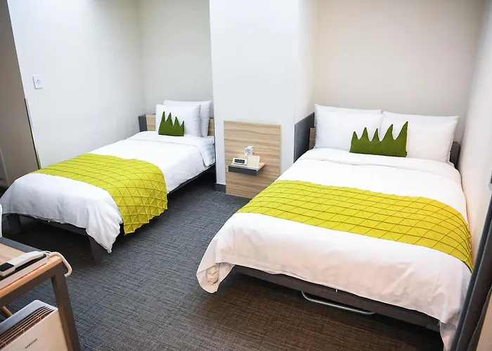 Metro Hotel Myeongdong
